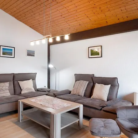 Holiday home Haus Elli Butjadingen